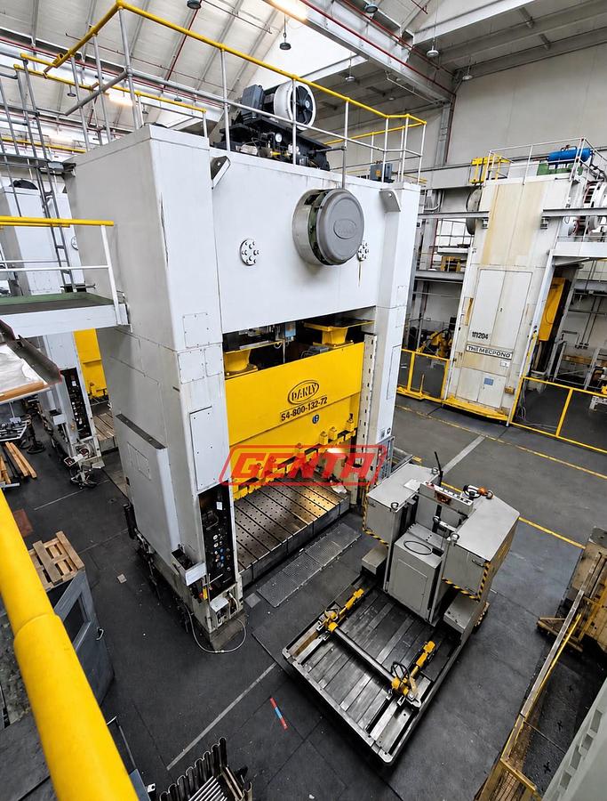 Usato DANLY 800 Ton 3350 x 1830 mm - with cushion