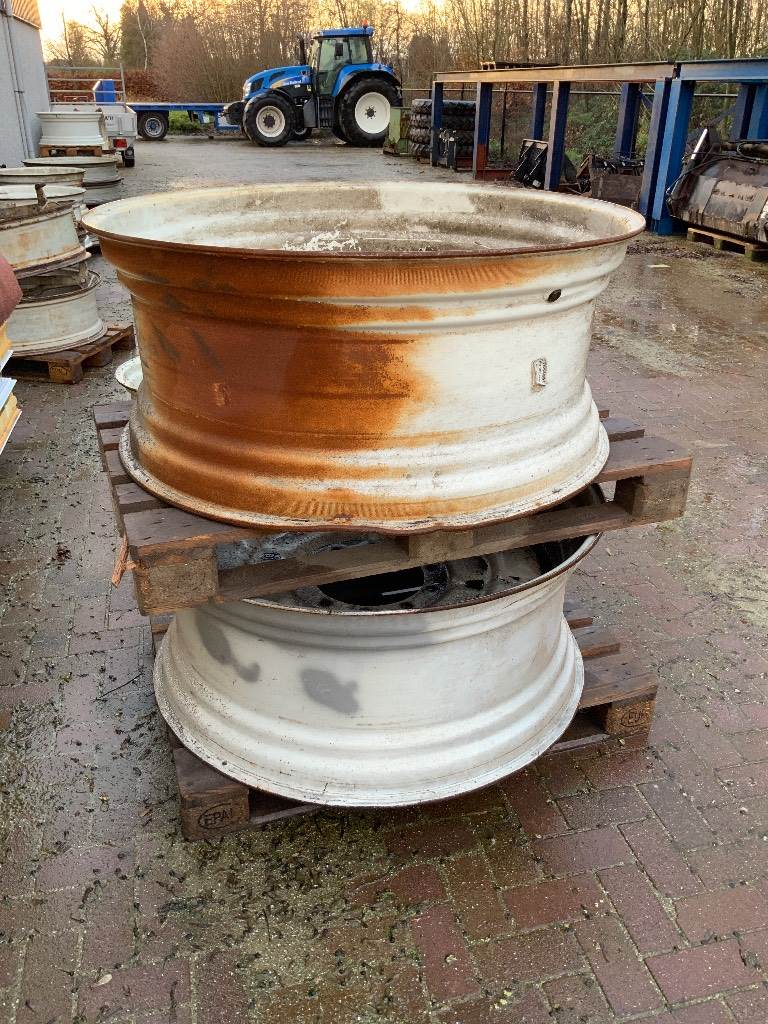 Gebruikt VELGEN W18 X 42