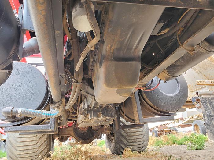 Used 2004 Stinger 4400 Bale Stacker