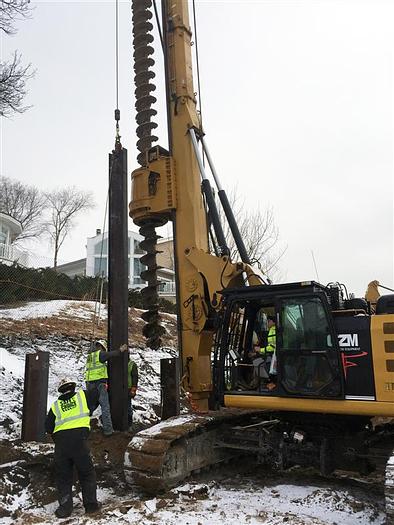 Used 2014 CZM Foundation Equipment EK200 Drill Rig - Crawler