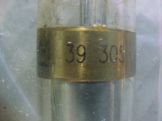 MONARK INJECTOR NOZZLE  39305001 NEW !!