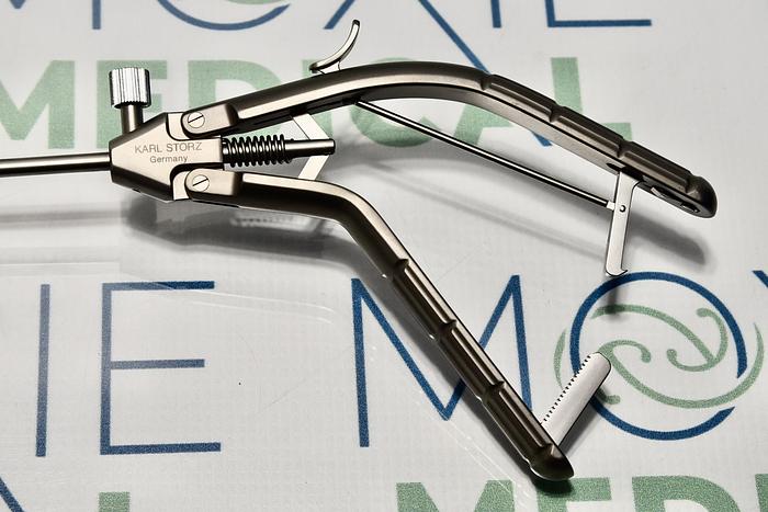 Used Codman 30-8500 Titanium Castaneda Vascular Forceps 6", 1x2 Serrated Tips