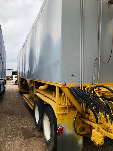 Used 2008 Appco Tandem Axle Sand Hog Trailer