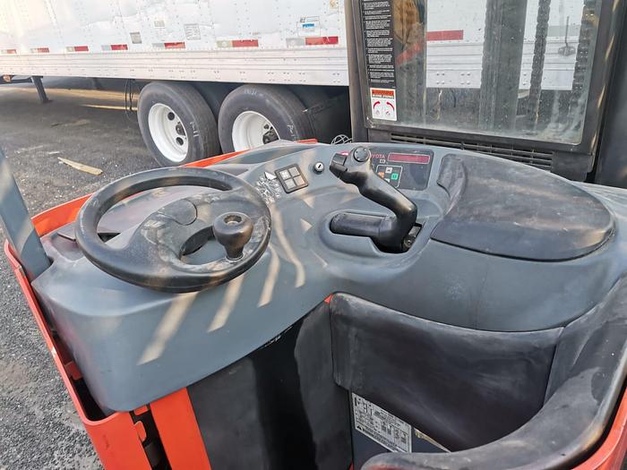 Usado Montacargas Toyota modelo 8BDRU15