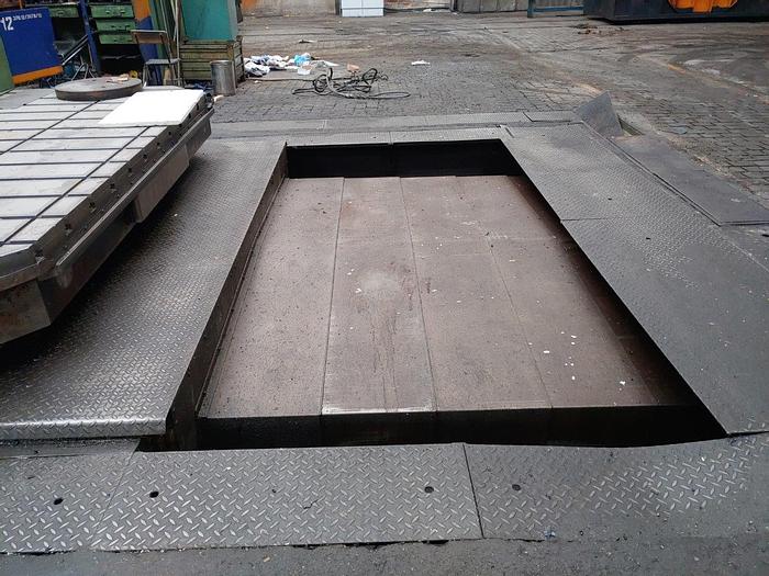 Used Borer Horizontal Floor Type CNC W200