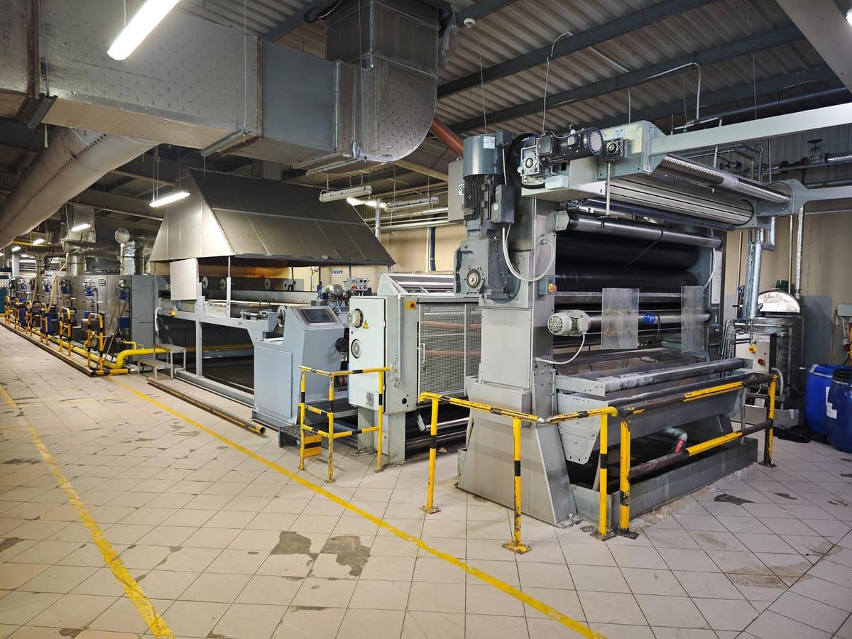 Used BRUCKNER Stenter, working width 2200 mm, fully renewed in 2019