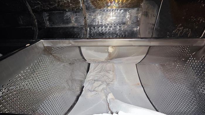 Used Dyeing MCS MF4XJ for TERRY fabrics year 2002 capacity 800 Kgs