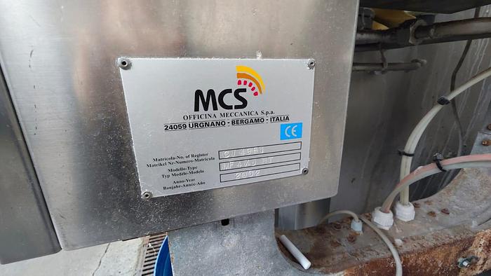 Used Dyeing MCS MF4XJ for TERRY fabrics year 2002 capacity 800 Kgs