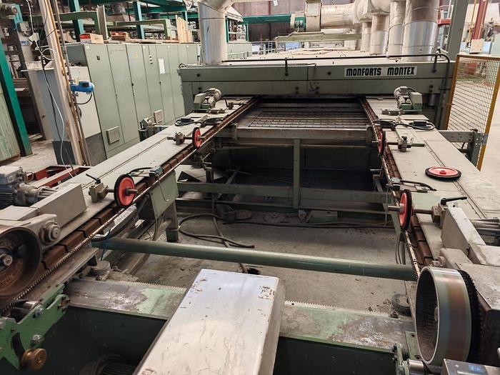 Used MONFORTS Stenter for sale - 2003 year, 2200 mm