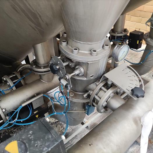 Vario nozzle on THIES JET TRD dyeing machine for flexible dyeing control and enhanced fabric processing