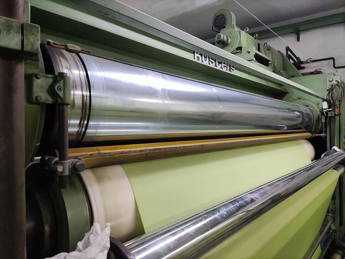 KUSTERS Calender bowls – Close-up of the steel and racolan bowls