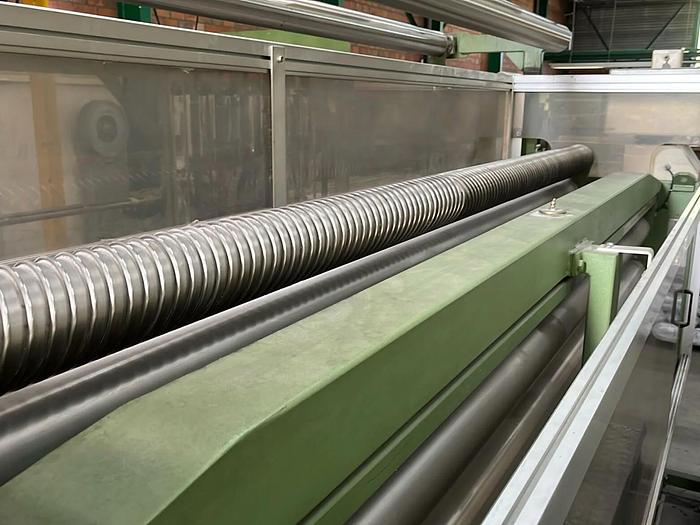 BIANCO weft straightener integrated into a textile production line, enhancing efficiency