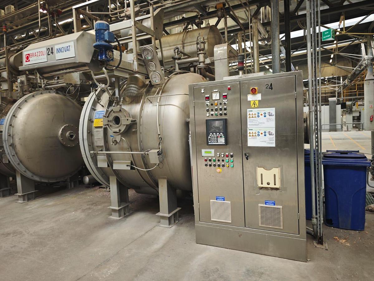 Used BRAZZOLI Dyeing Machine, type INNOVAT, year 2004, capacity 200 kg