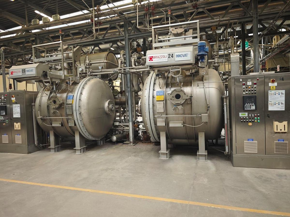 Used BRAZZOLI Dyeing Machine, type INNOVAT, year 2004, capacity 200 kg