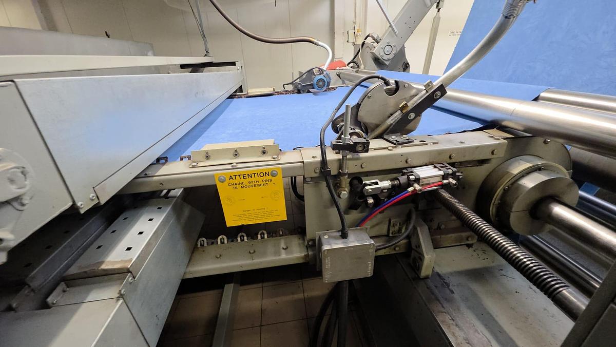 Used UNITECH Stenter, year 2007, working width 2200 mm, 6 chambers, gas heating