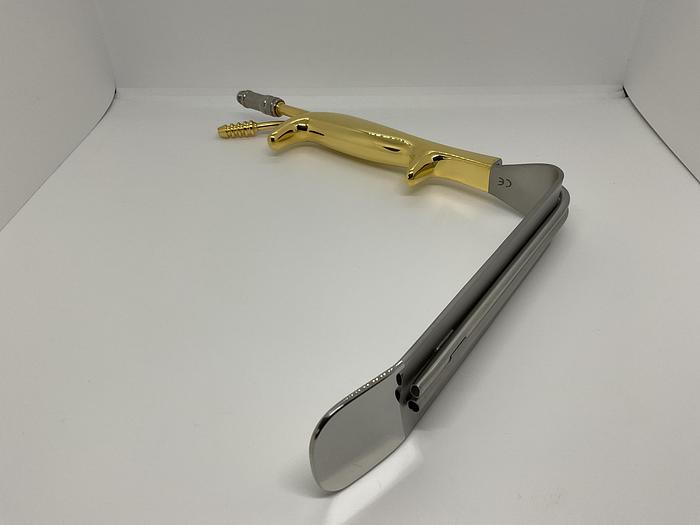 Breast Retractor Fibreoptic with Suction 190 x 36mm