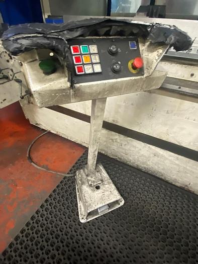 Used 2003 Trumpf TrumaBend V230 CNC Pressbrake