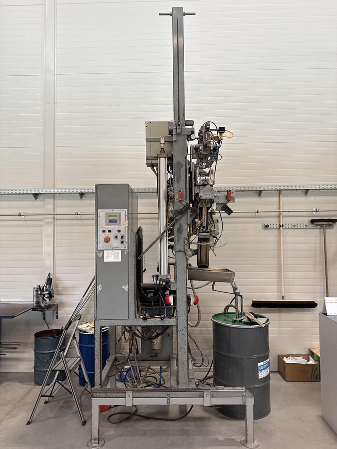 Used 1994 A1RL Desiccant Filling Machine 