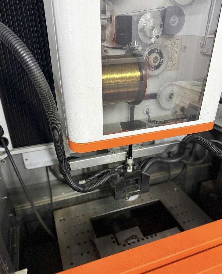 Used 2013 AgieCharmilles CUT 200 mS