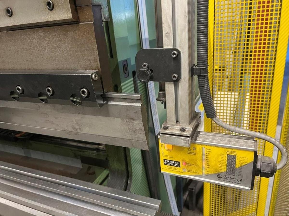 Used 1990 Fasti Bending Machine 