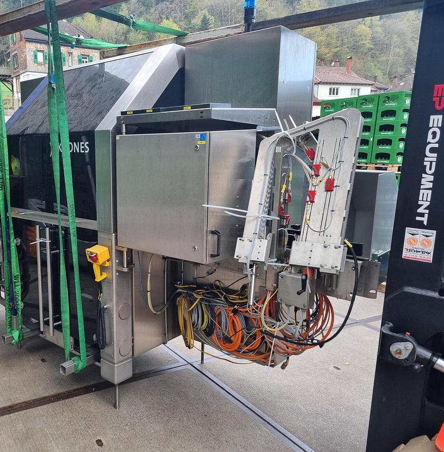 Used 2015 Krones Linatronic M K735E02 Empty Bottle Inspector