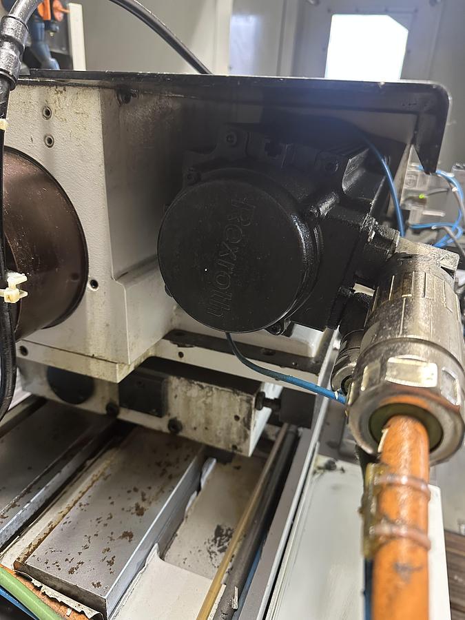 Used Weiss W 11-CNC Universal Cylindrical Grinding Machine
