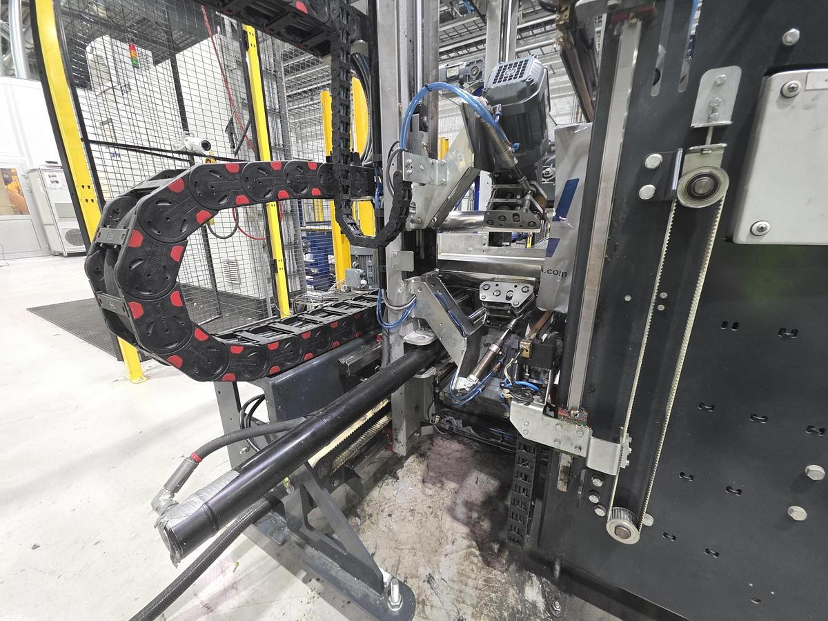 Used Tentoma RoRo StretchPack Semi-flow Packaging Machine