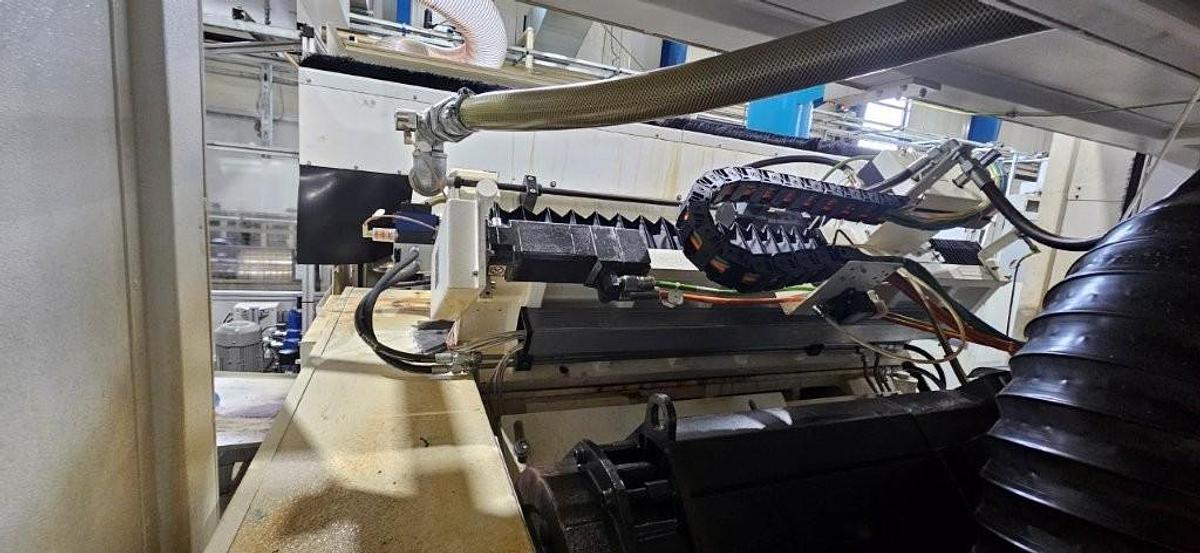 Used 2001 Schaudt Kronos LX CNC Centerless Grinding Machine