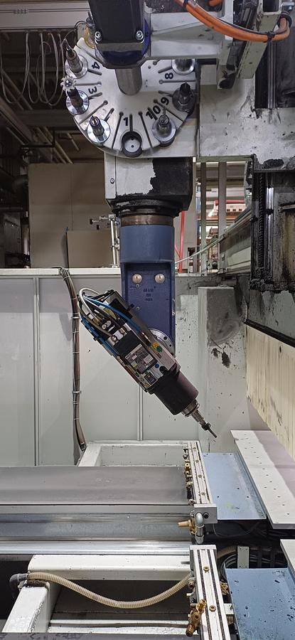 Used 1998 Maka KPF 335
