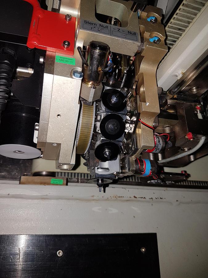 Used Siemens Siplace SMT Machines  Package