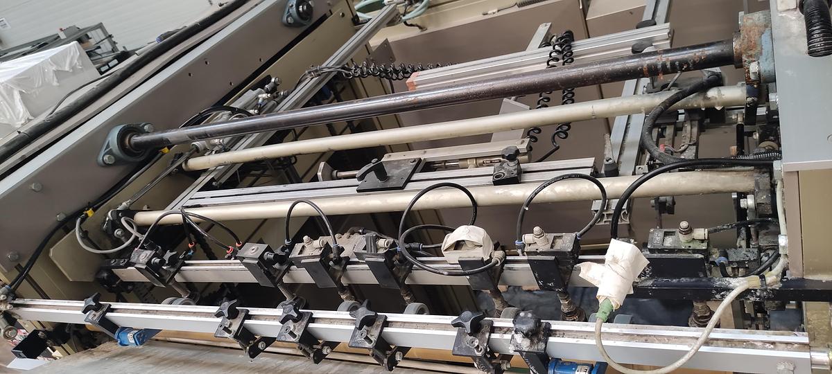 Used 1998  LAMINA 1114 FA