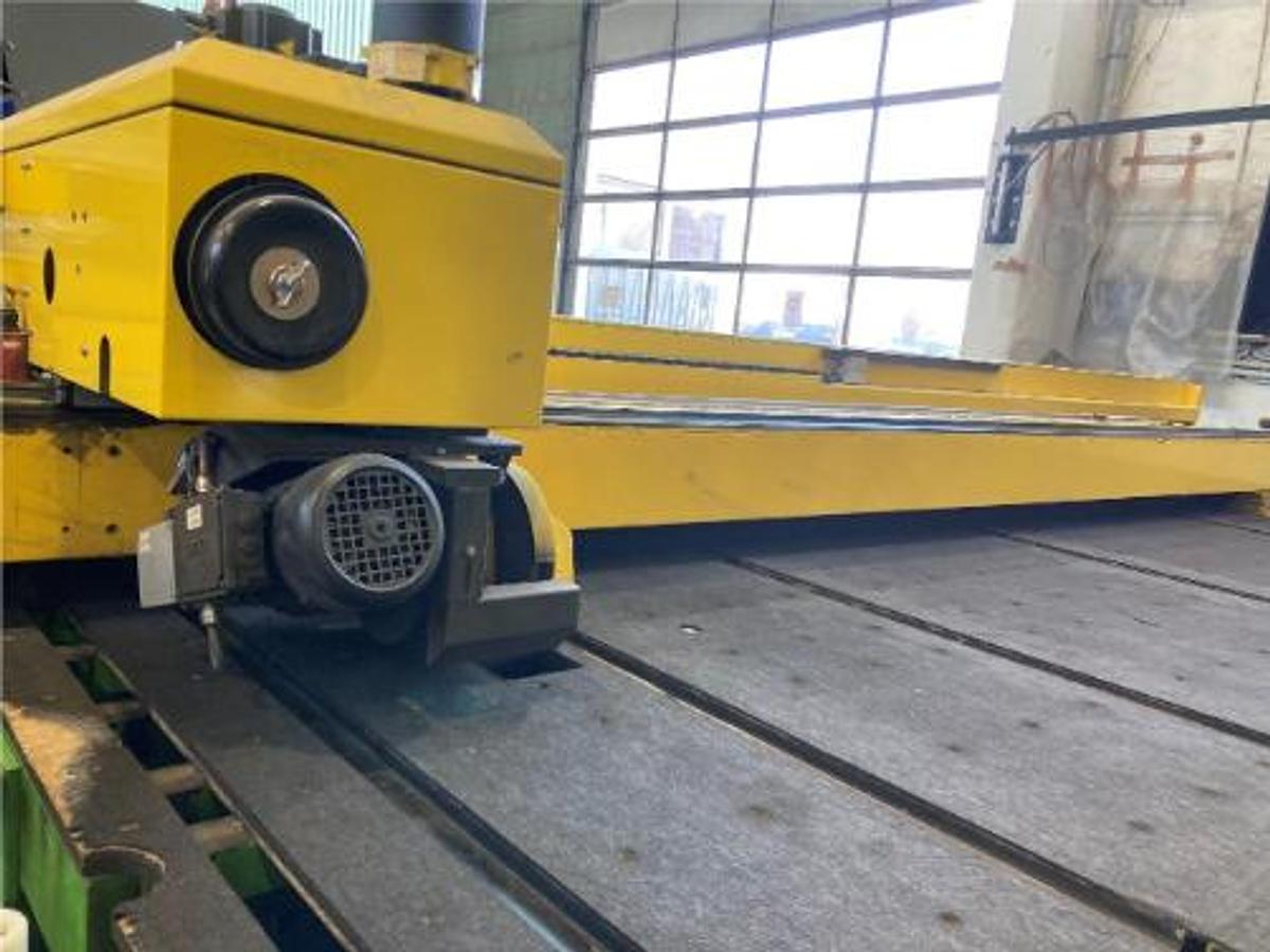 Used 2002 Hegla VSG-A 46 MT Cutting System