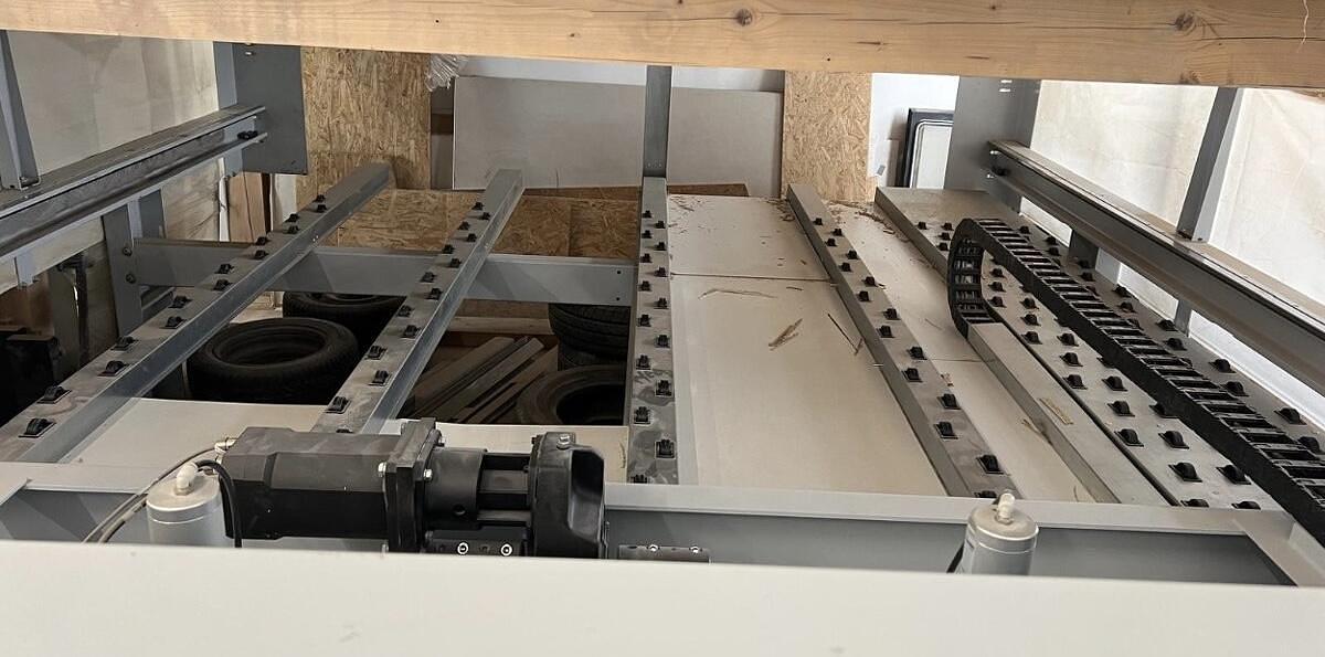 Used 2015 HOLZMA HPP 200/32/32