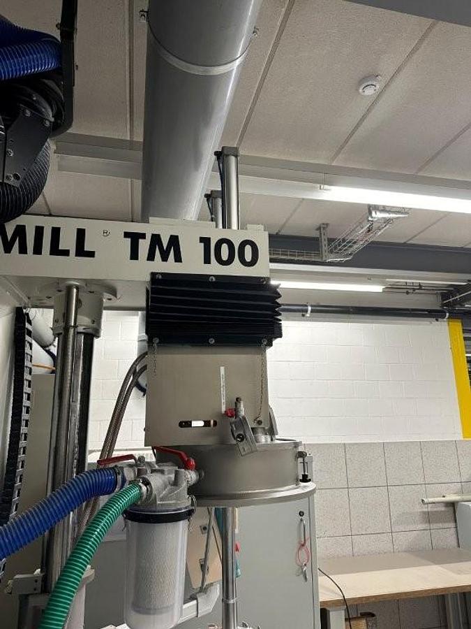 Used 2004 Torusmill TM-100 Bed Mill 
