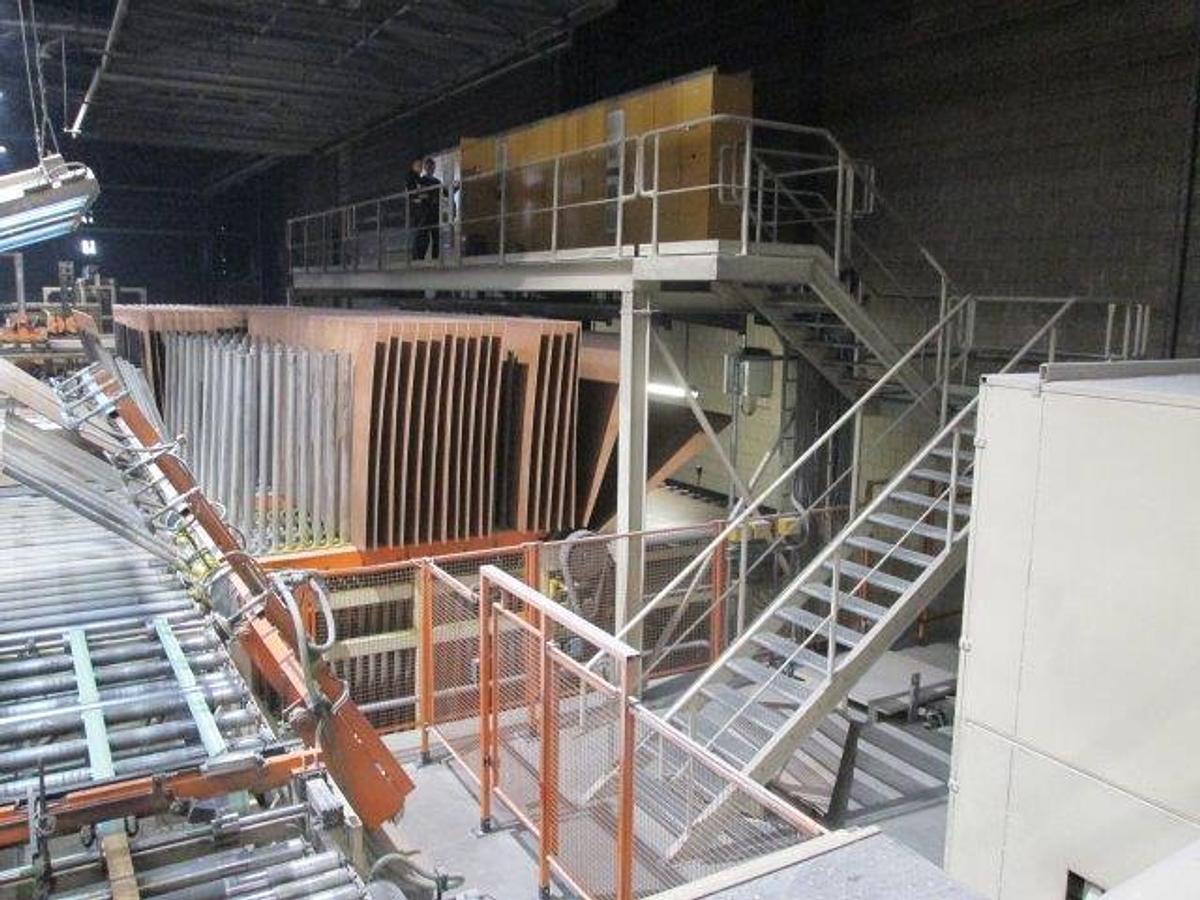 Used 2001 Wemhoener DEK 06 Single-Level Short-Cycle Press