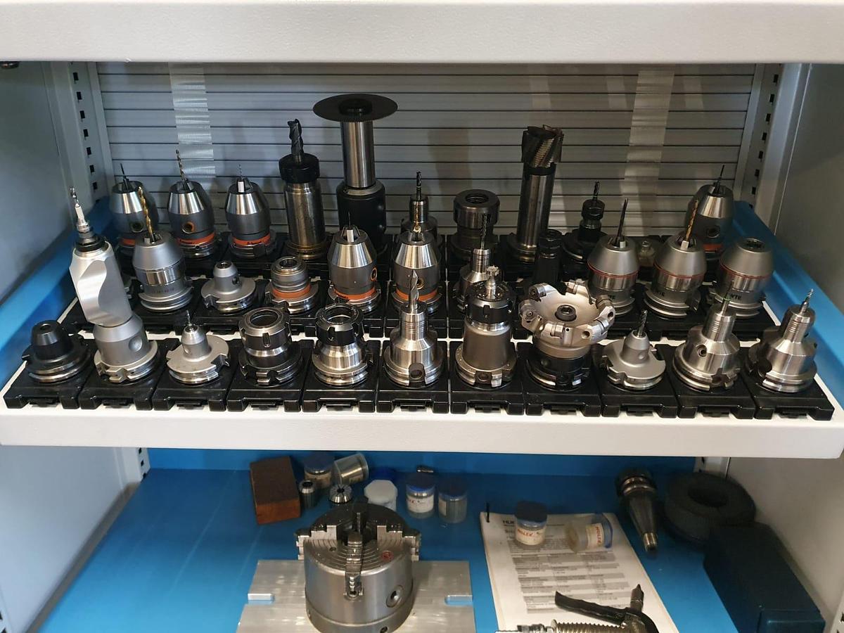 Used 2016 Hurco VMX24i