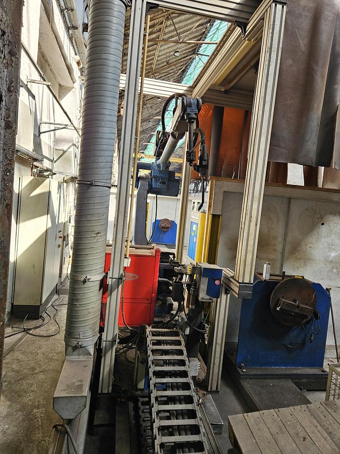 Used 2000 Motoman YR