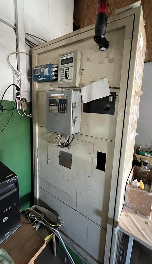 Used Bezner wood chip production line