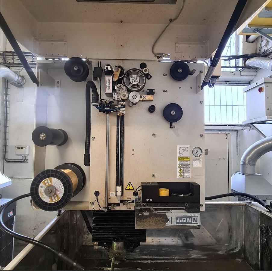 Used 2018 Fanuc Robocut C 600 i
