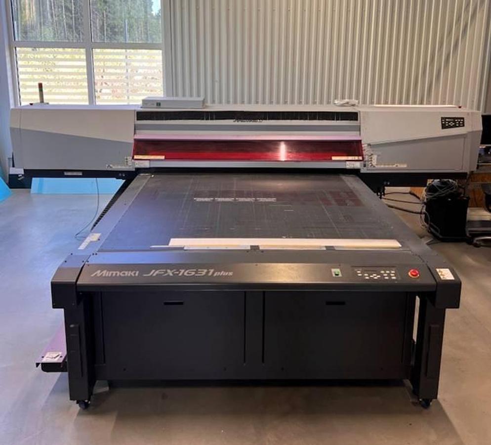 Used  2011 Mimaki jfx 1631 Plus 