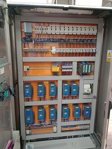 Used BOTTLE FILLING LINE 24.000 bottles/hour