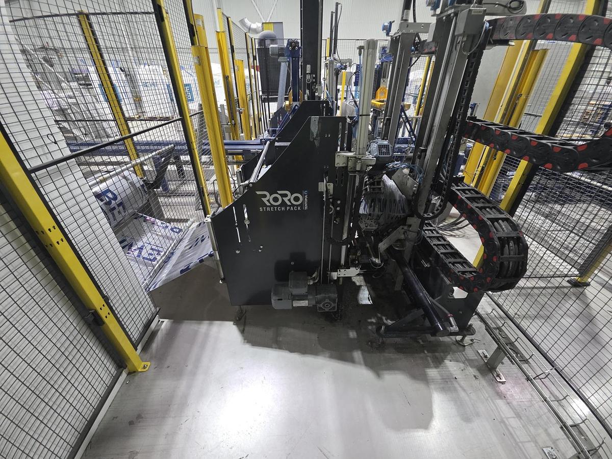 Used Tentoma RoRo StretchPack Semi-flow Packaging Machine