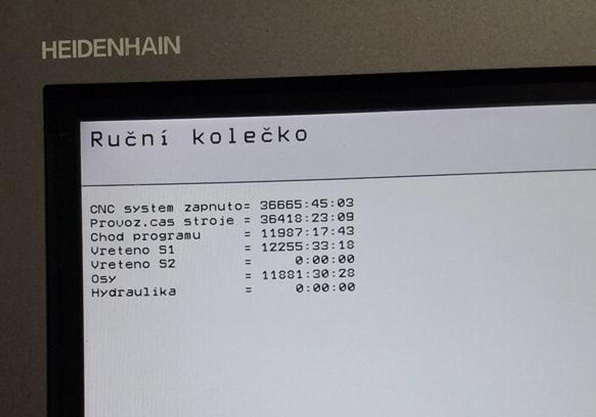 Used 2011 Pinnacle VMC 1160