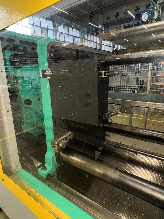 Used 2013 ARBURG  ALLROUNDER 570 C 2000-800