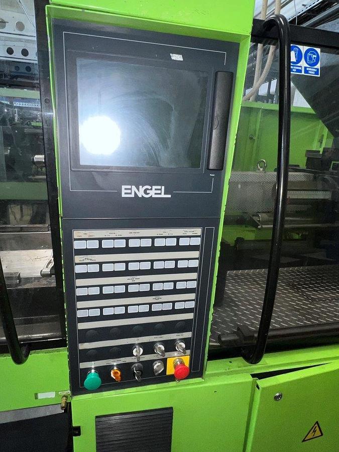 Used 2004 Engel Victory 500/120 TECH