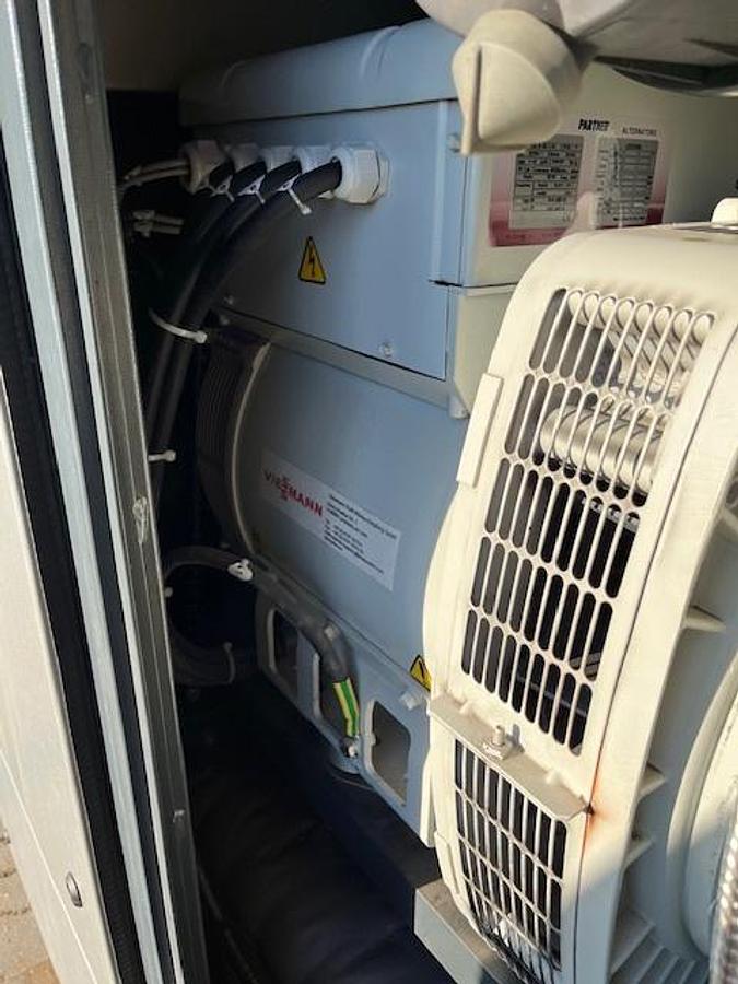 Used 2015 Viessmann Vitobloc 200 EM-70/115