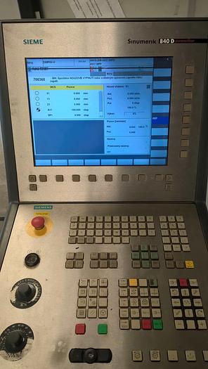 Used 2004 DECKEL MAHO DMP 60 V linear