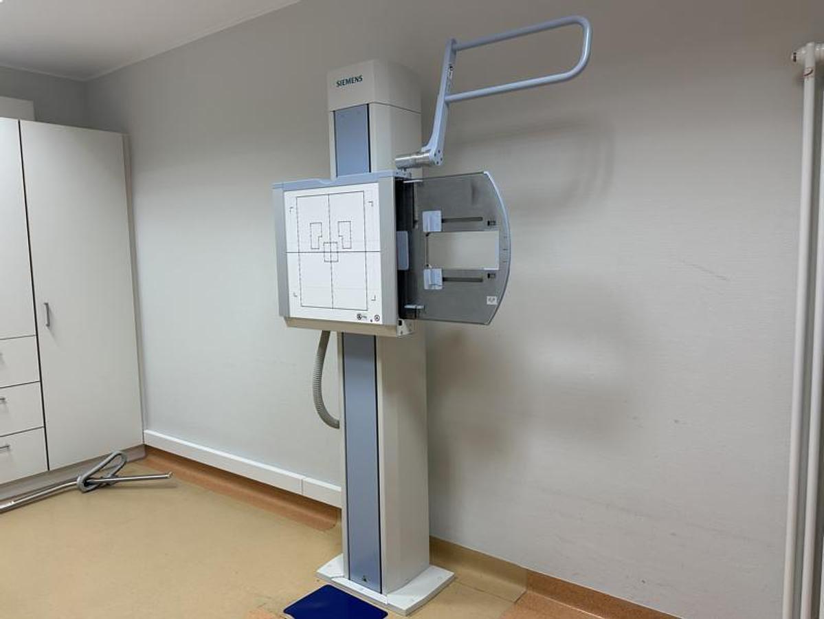 Used - Complete X-Ray Accident Investigation Workstation with Medical Equipment Lot
