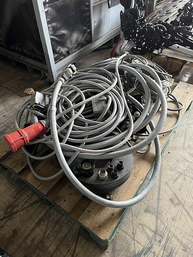 Used 2000 ABB IRB6400R/2.8-200