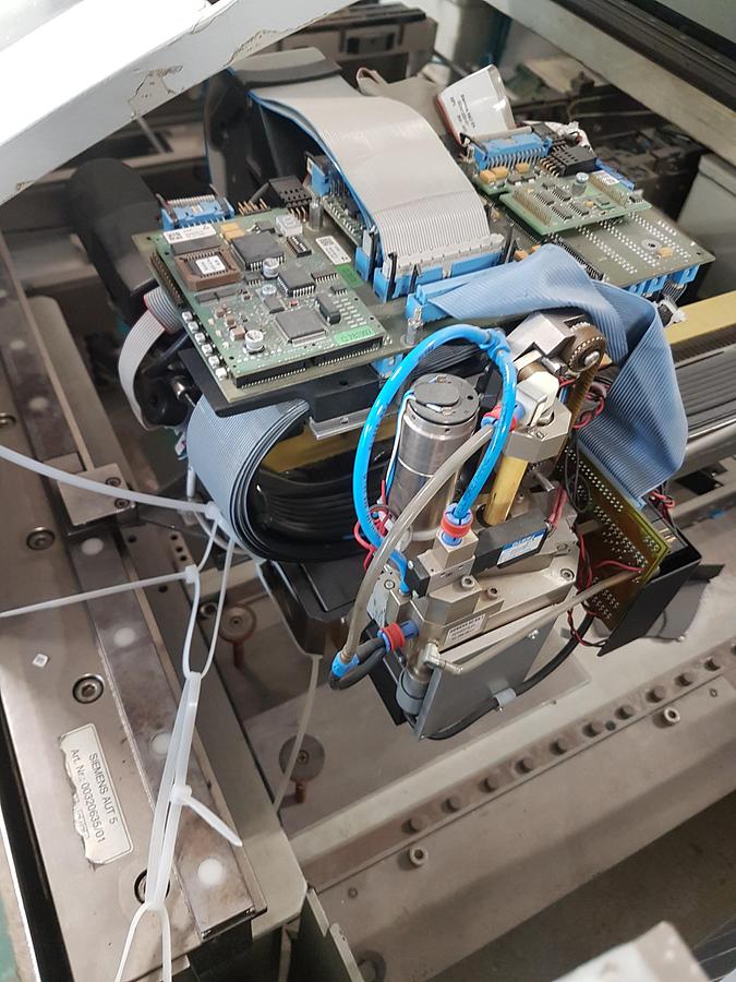 Used Siemens Siplace SMT Machines  Package